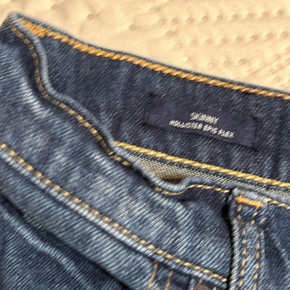 Hollister Skinny Epic Flex Jeans Dark Wash 31x32 Distressed - Picture 5 of 6